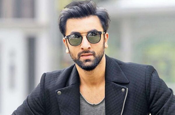 Ranbir Kapoor Net Worth 2021 – Income, Salary, Assets, Award